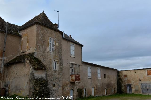 corbigny fortifié