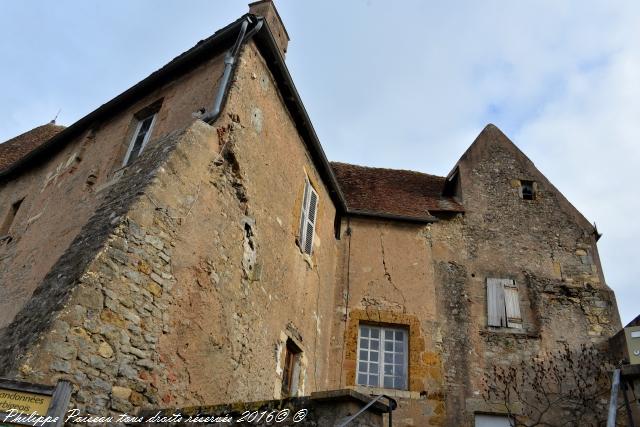 Château de Corbigny 