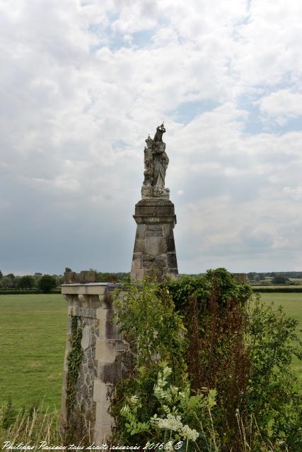 La vierge de Champvert Nièvre Passion