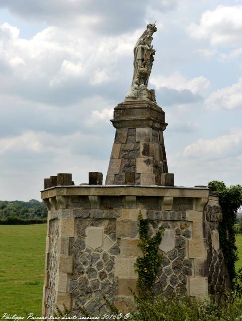 La vierge de Champvert Nièvre Passion