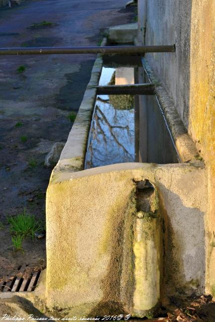 Petit lavoir de Corbigny Nièvre Passion