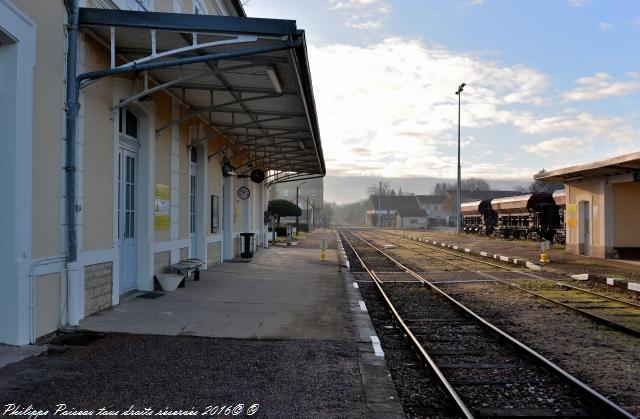 la gare de Corbigny