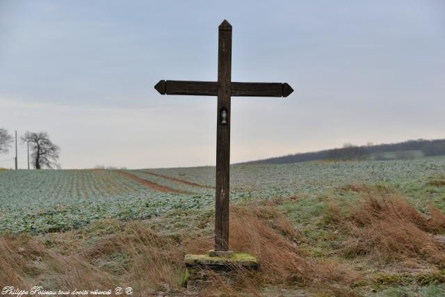 Croix de carrefour de Champlemy