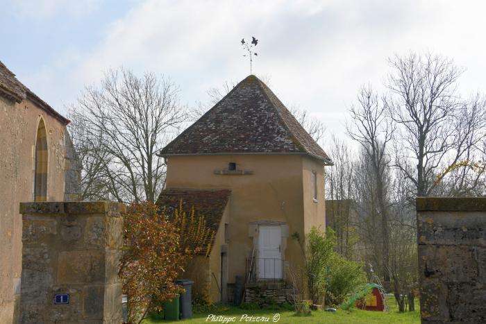 Pigeonnier du Presbytère de Livry un patrimoine