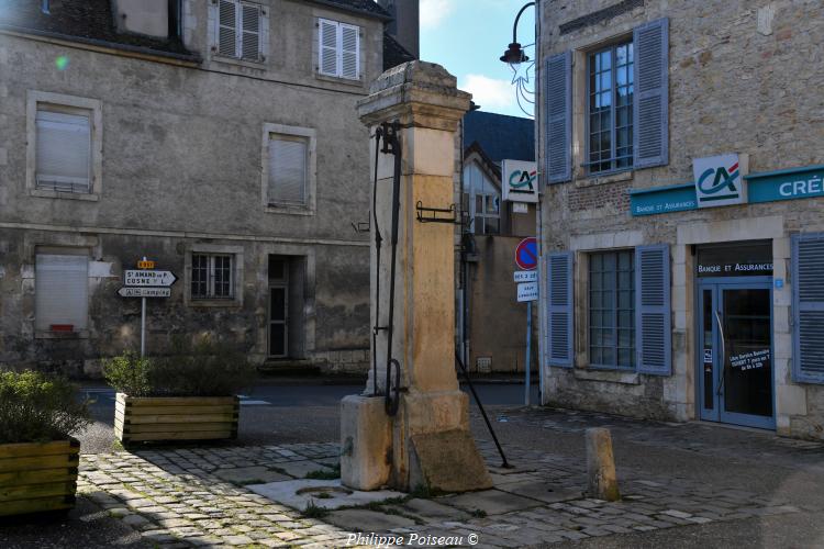 Pompe du puits de fer un beau patrimoine