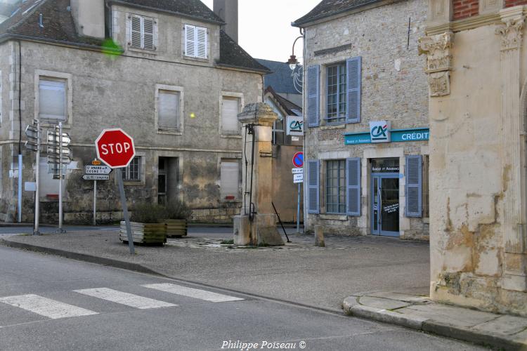 Pompe du puits de fer un beau patrimoine