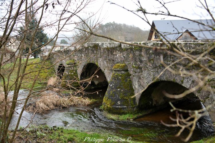 Le pont d'Alligny-en-Morvan