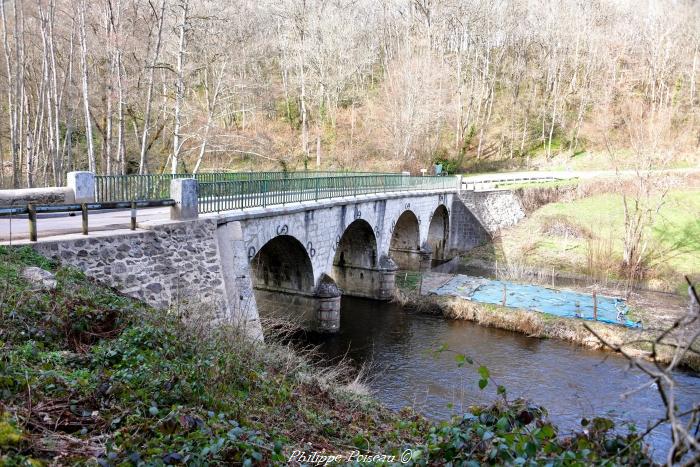 Pont de Saint André en Morvan un beau patrimoine