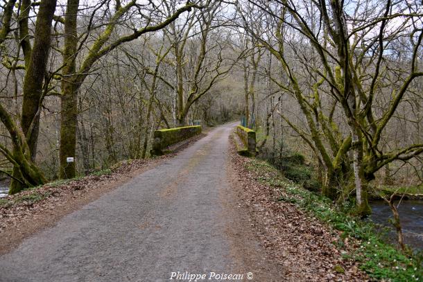 Le pont du Vieux Dun un beau patrimoine