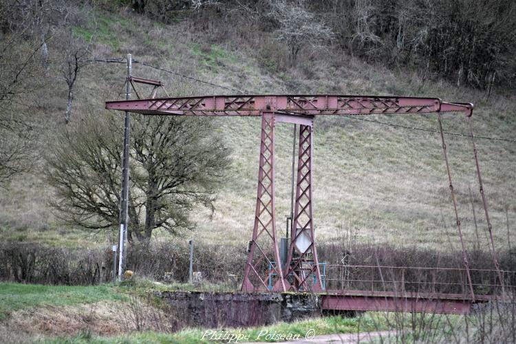 Pont Levis de Chaumot