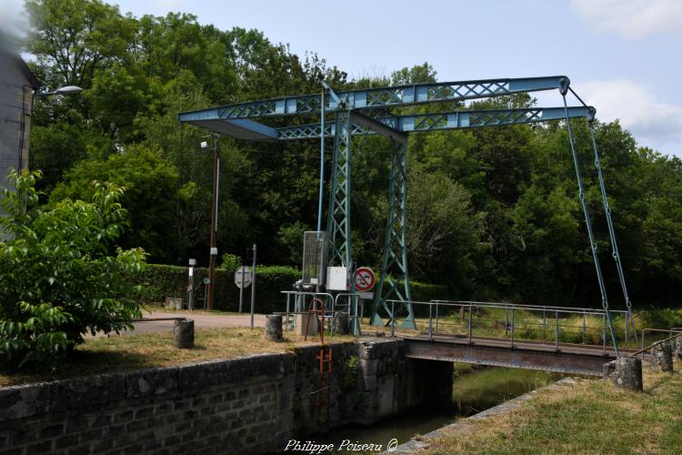 Pont levis de Saint-Didier