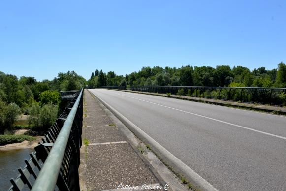 Pont sur L'Allier Nièvre Passion
