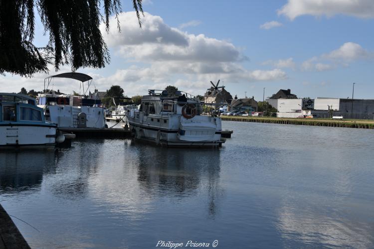 Le port de la Jonction de Nevers