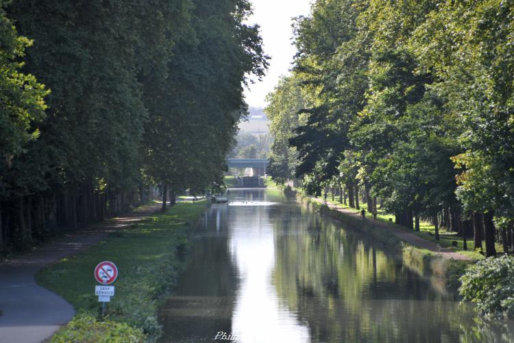 Le port de la Jonction de Nevers