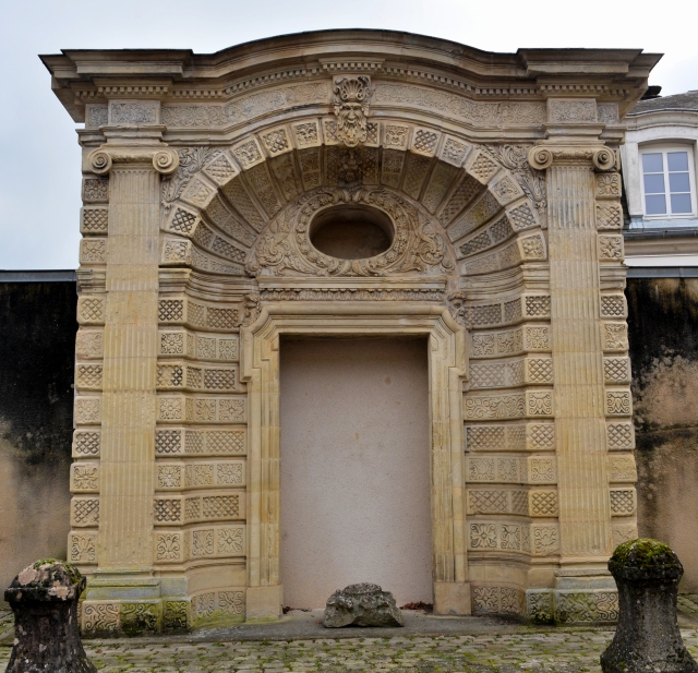 Porte du Diable de Nevers un remarquable patrimoine