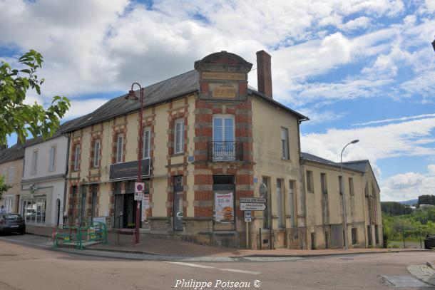 Ancienne Poste de Château Chinon