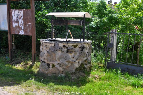 Puits de Montigny-sur-Canne