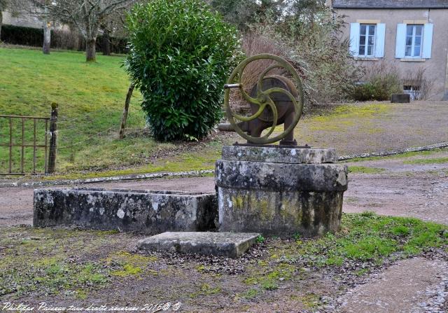 Puits du Village de Saint Didier