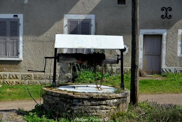 Puits du hameau La Bondé