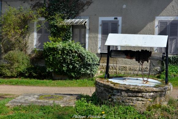 Puits du hameau La Bondé