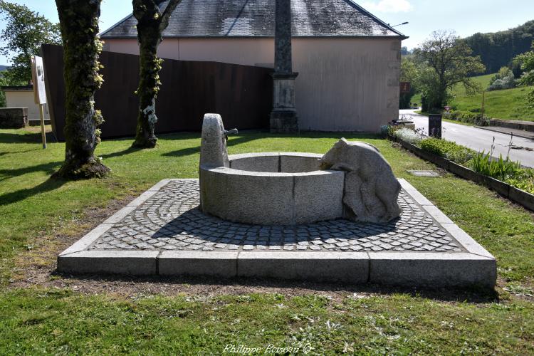 Fontaine du Sanglier de Dun les Places un beau patrimoine