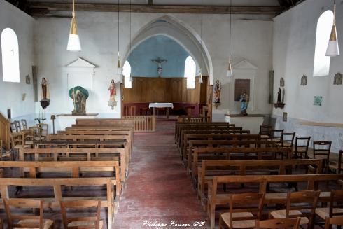 Église de Savigny Poil Fol