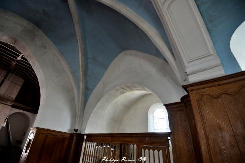 Église de Savigny Poil Fol