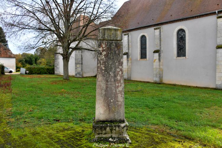 Square Jean-Guillot de Myennes 