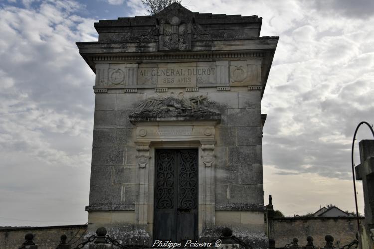 La stèle du Général Ducrot un beau patrimoine