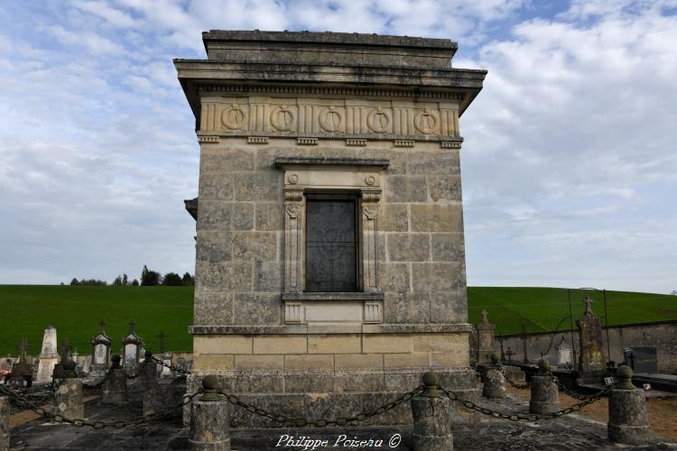 La stèle du Général Ducrot 