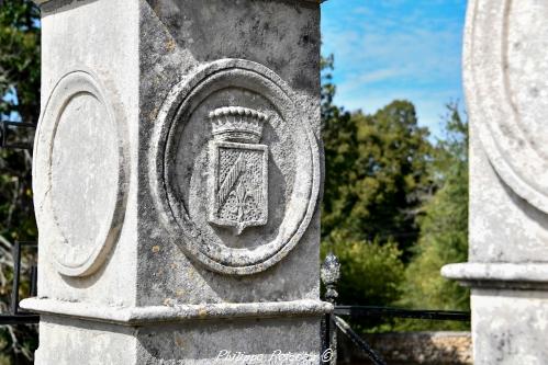 Stèles funéraires de Tracy