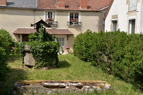 Stèle de la Paix de Tannay Nièvre Passion