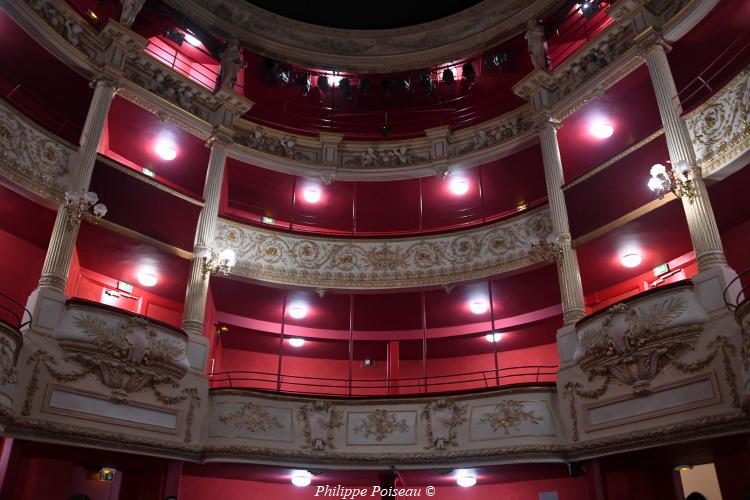 Théâtre de Nevers à l’intérieur un beau patrimoine