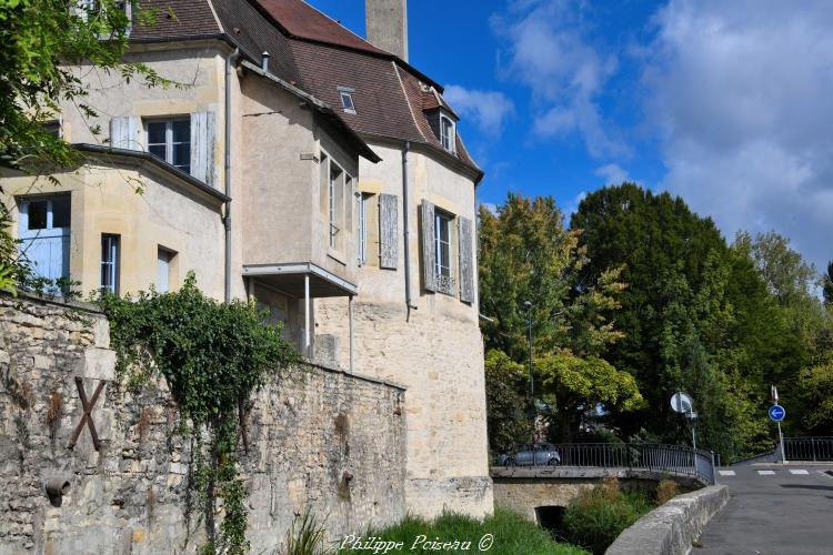 Tour Saint Trohé de Nevers