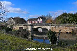 Un des Ponts d'Entrain sur Nohain