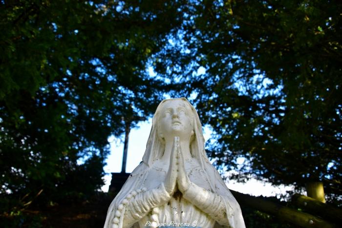 La Vierge de la butte de Montenoison un beau patrimoine