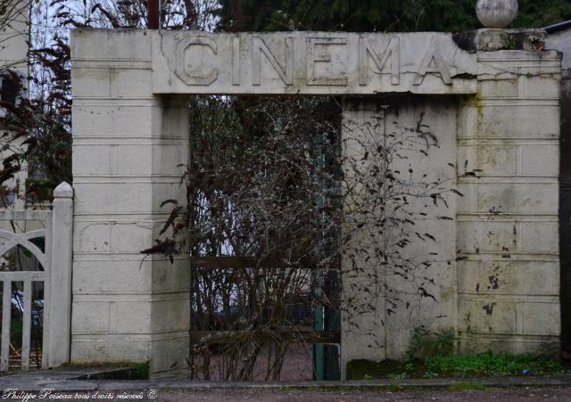 Ancien cinéma de Prémery