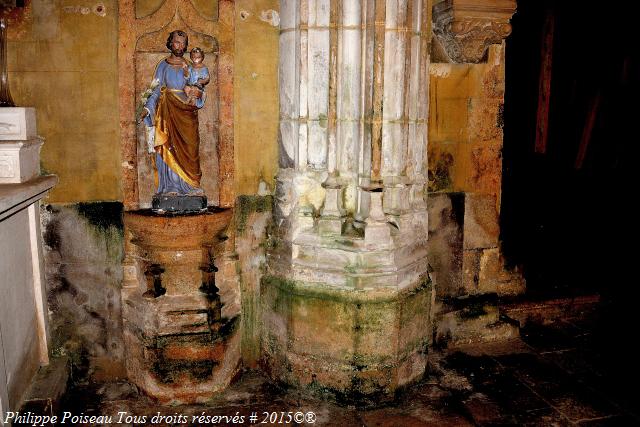 Église d’Authiou vue de l'intérieur