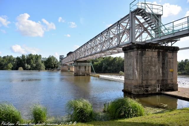 Le barrage de Saint Léger des Vignes