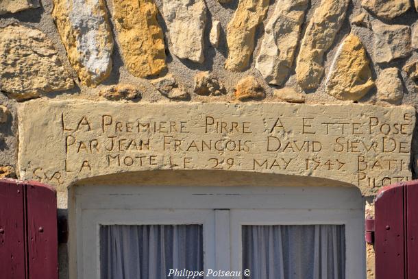 Maison sur pilotis