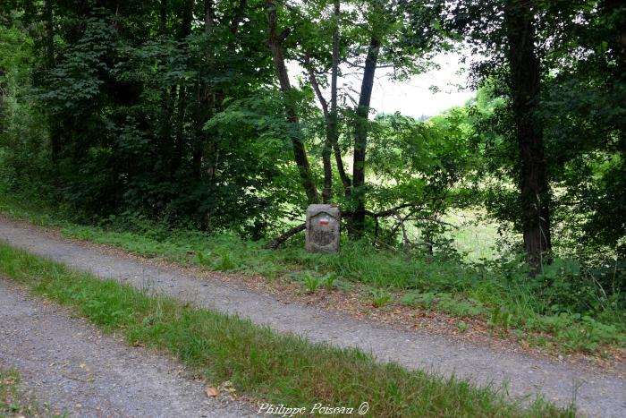 Bornes limite de département et Fluviale