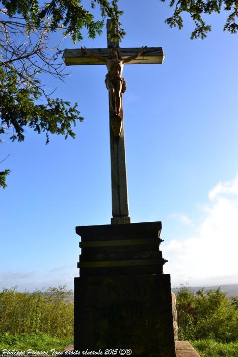 Le Crucifix de Montenoison