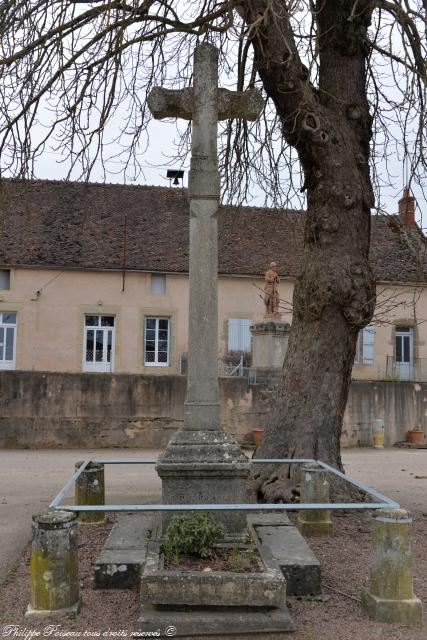 Le Calvaire de Vignol un beau patrimoine