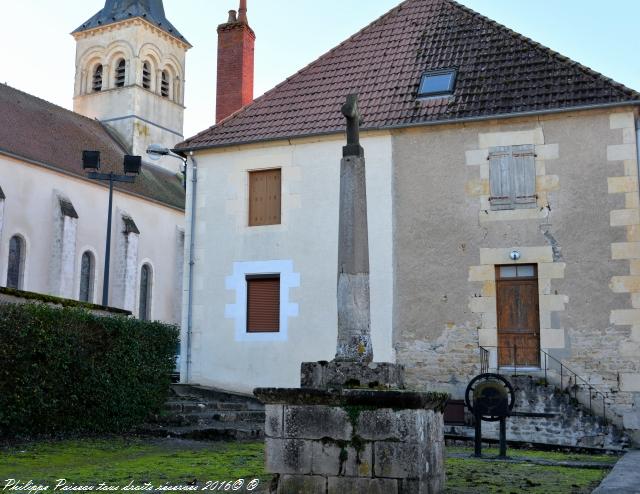 Le calvaire de Magny Cours un beau patrimoine