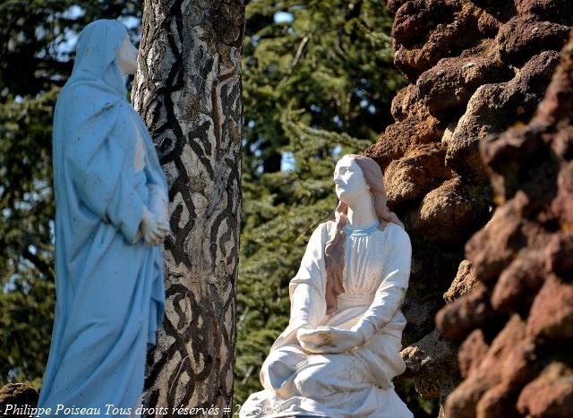 Le Calvaire de Beaumont Sardolles Nièvre Passion