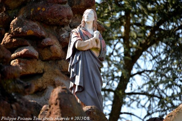 Le Calvaire de Beaumont Sardolles Nièvre Passion