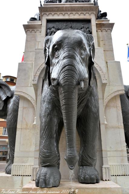 Fontaine des Éléphants Philippe Poiseau