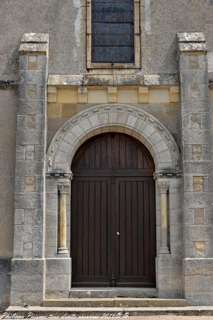 Église de Charrin