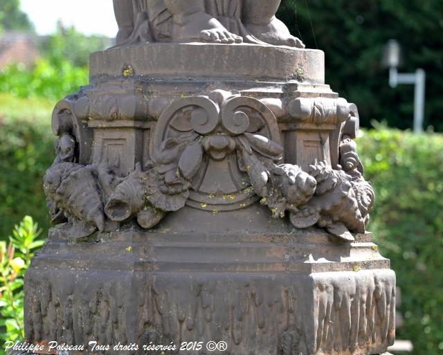 Fontaine de la Charité sur Loire Nièvre Passion