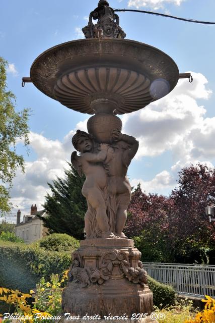 Fontaine de la Charité sur Loire Nièvre Passion